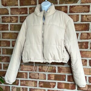 PrettyLittleThing Cream Full Zip Quilted Puffer Jacket. Size 10